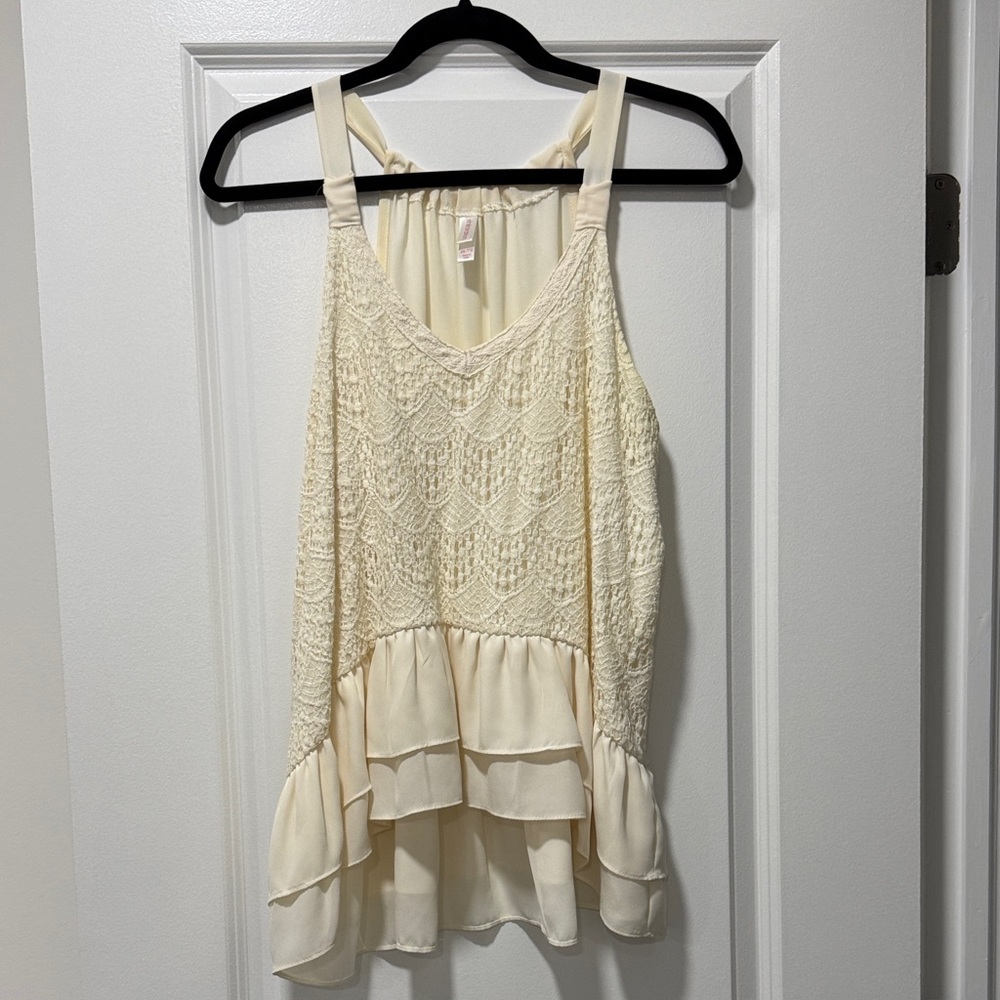 Xhilaration Cream Lace Blouse